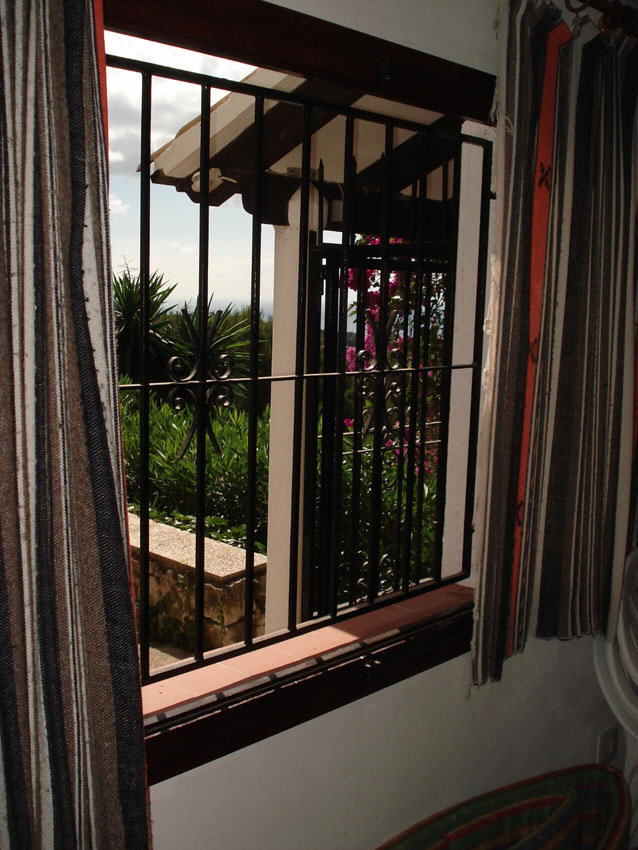 Fenster zur gro�en Terrasse